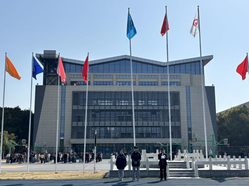沈国强.jpg